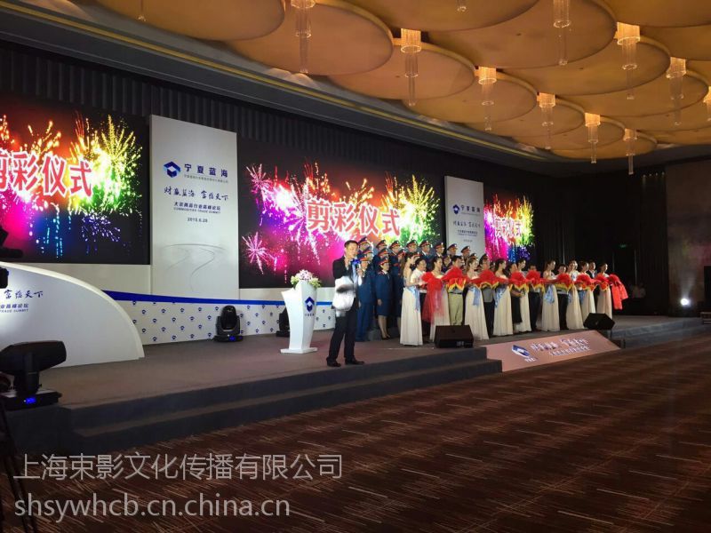 上海異形木結構造型舞臺搭建公司